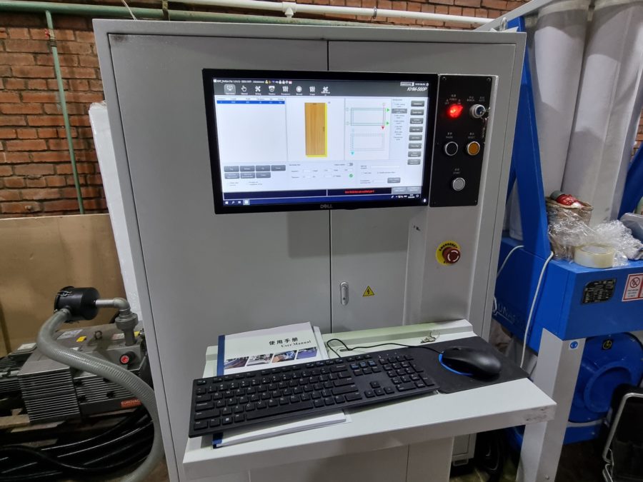 Четырехсторонний форматно-обрезной станок с ЧПУ KDT KHM-560