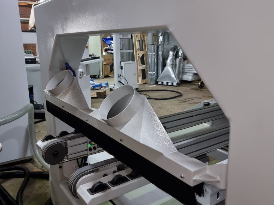 Четырехсторонний форматно-обрезной станок с ЧПУ KDT KHM-560